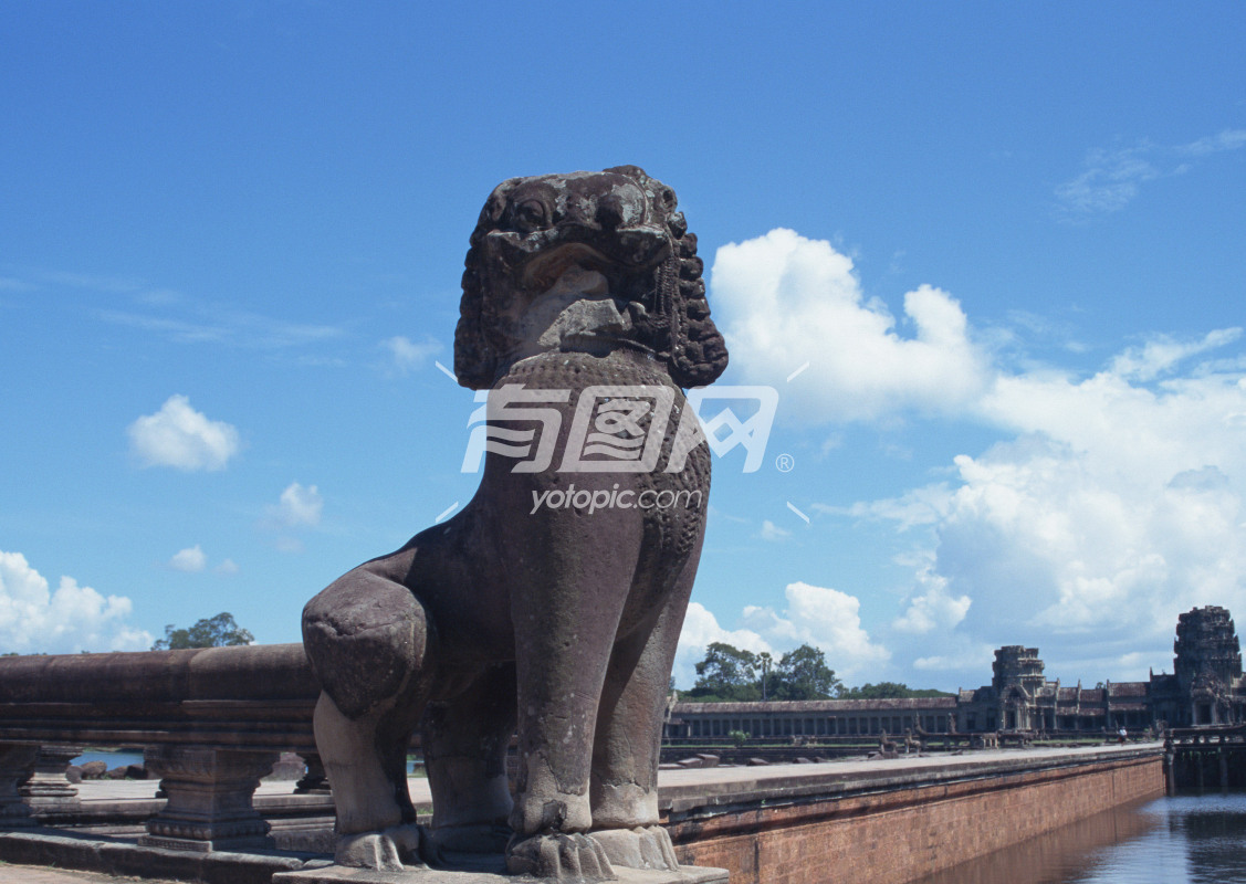 柬埔寨石刻雕像