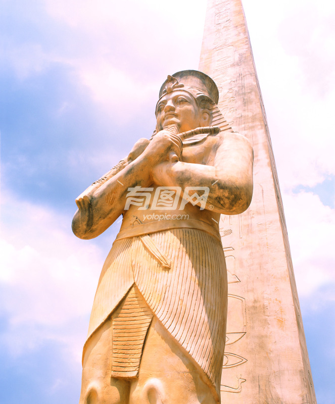 埃及法老雕塑