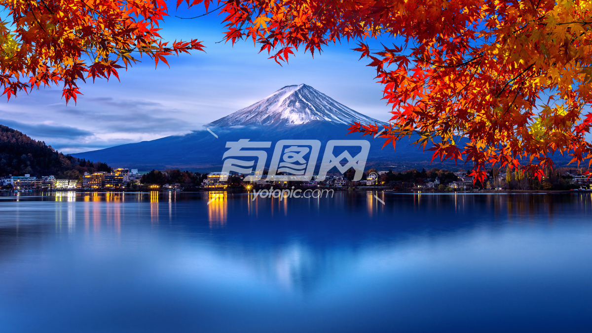 富士山川口子湖