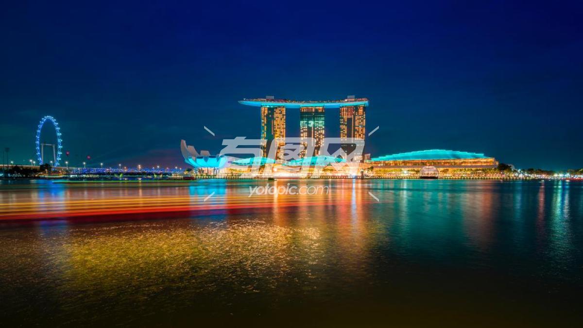 新加坡天际线的广阔全景图像