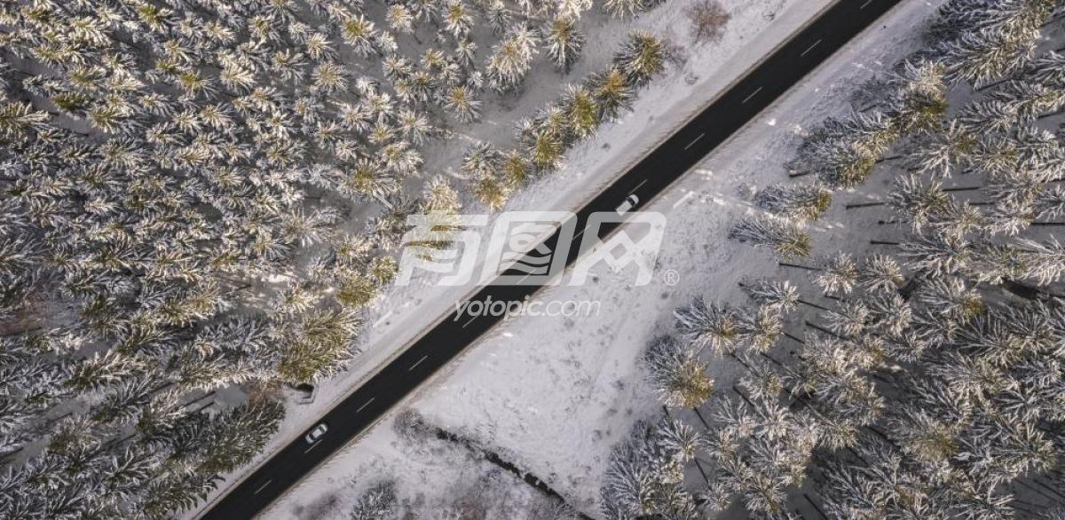 雪覆山路