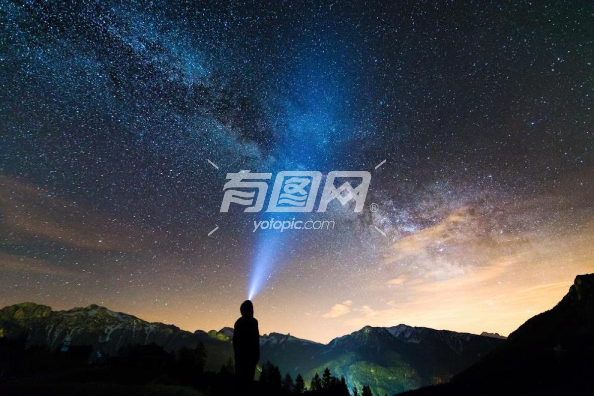 夜晚的探索者
